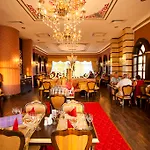 Rezort Nova Park 5*