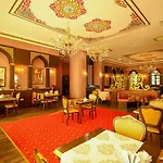 Rezort Nova Park 5*