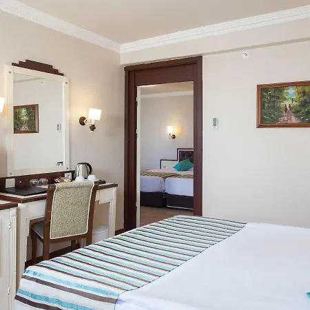 Курортный комплекс Nova Park 5*